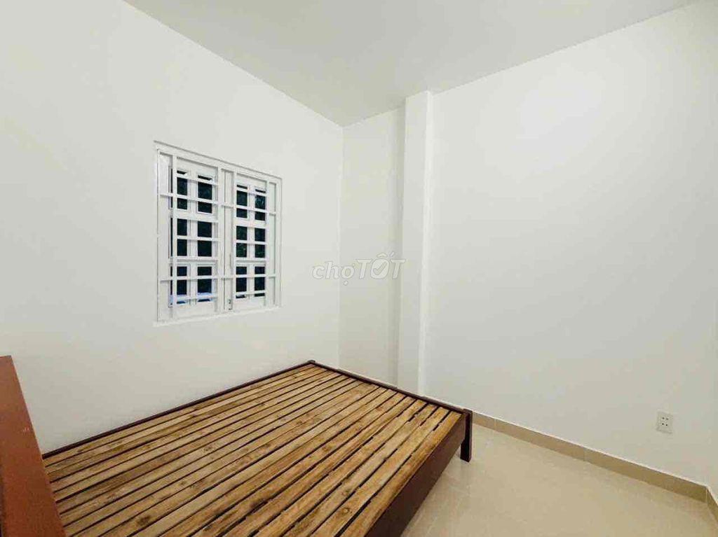 Bán nhà 4x22m đầy đủ nội thất