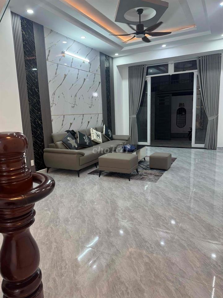 Bán nhà 4x24M đường TX 43