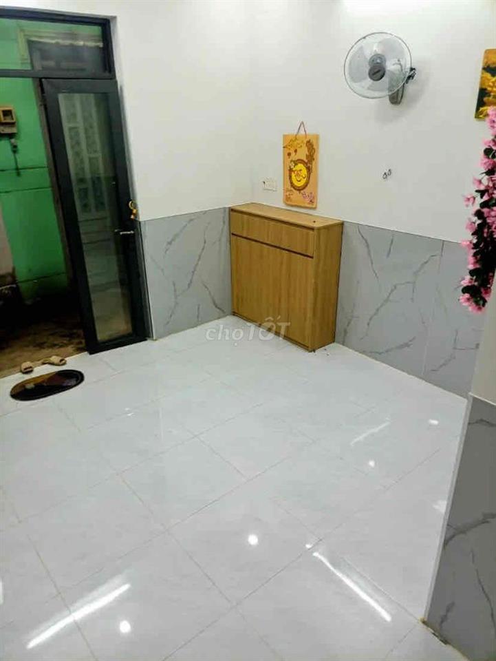 Chủ giảm 100tr Cần bán gấp nhà 1 lầu - Ngang 5m 2PN kê khai riêng 2014