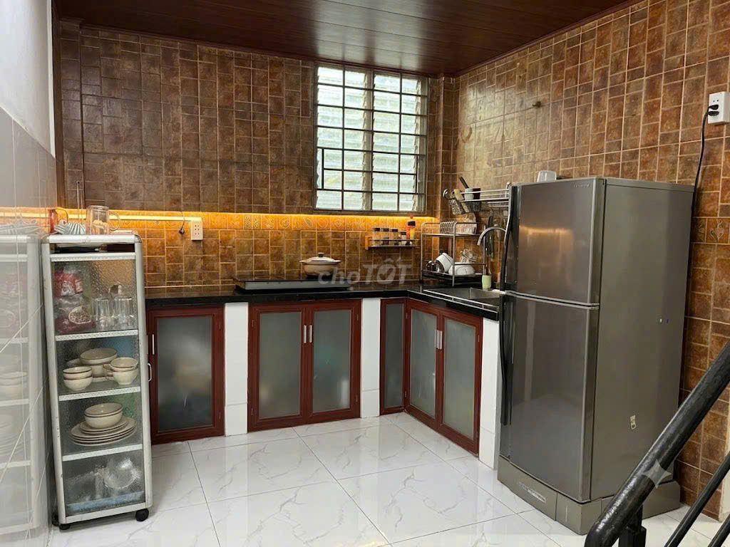4,95 tỷ, hẻm xe hơi 158 Lâm Thị Hố