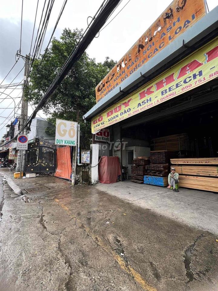Nhà mặt phố