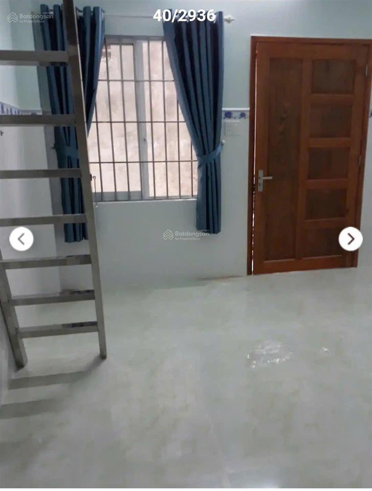 Bán nhà 1 trệt 2 lầu đường số 5 sau lưng vincom thủ đức giá 5,8 tỷ