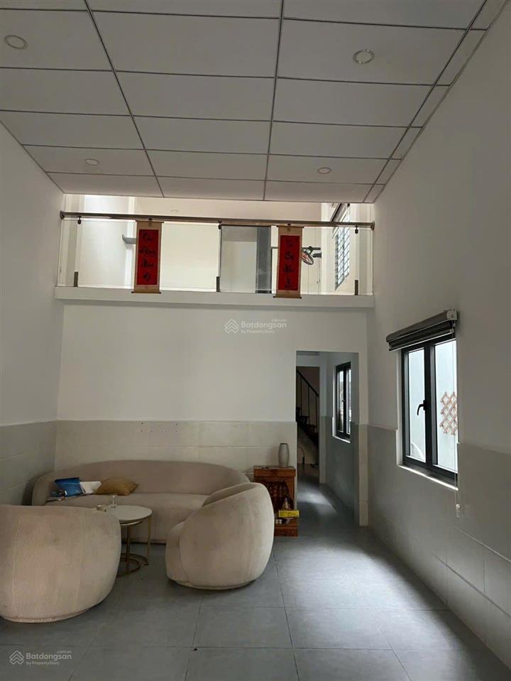 Bán căn nhà đường số 12 kế trường thcs hoa lư 80m giá 5,85 tỷ