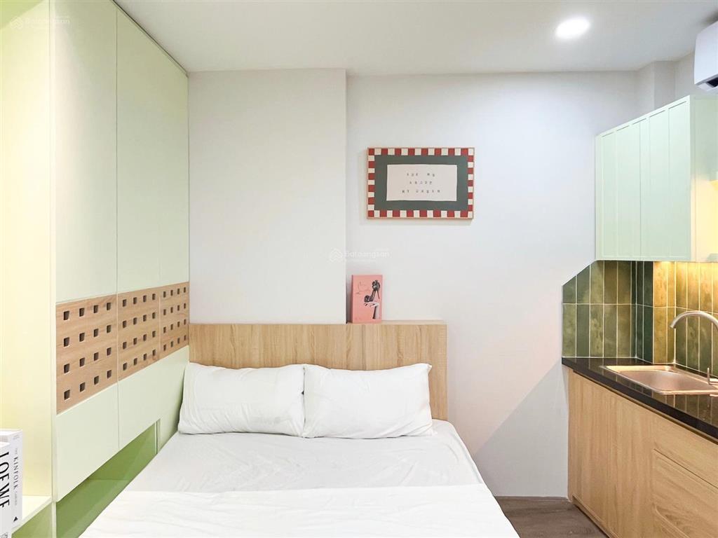 Studio xinh, full nt, an ninh tốt ngay huỳnh văn bánh, phú nhuận