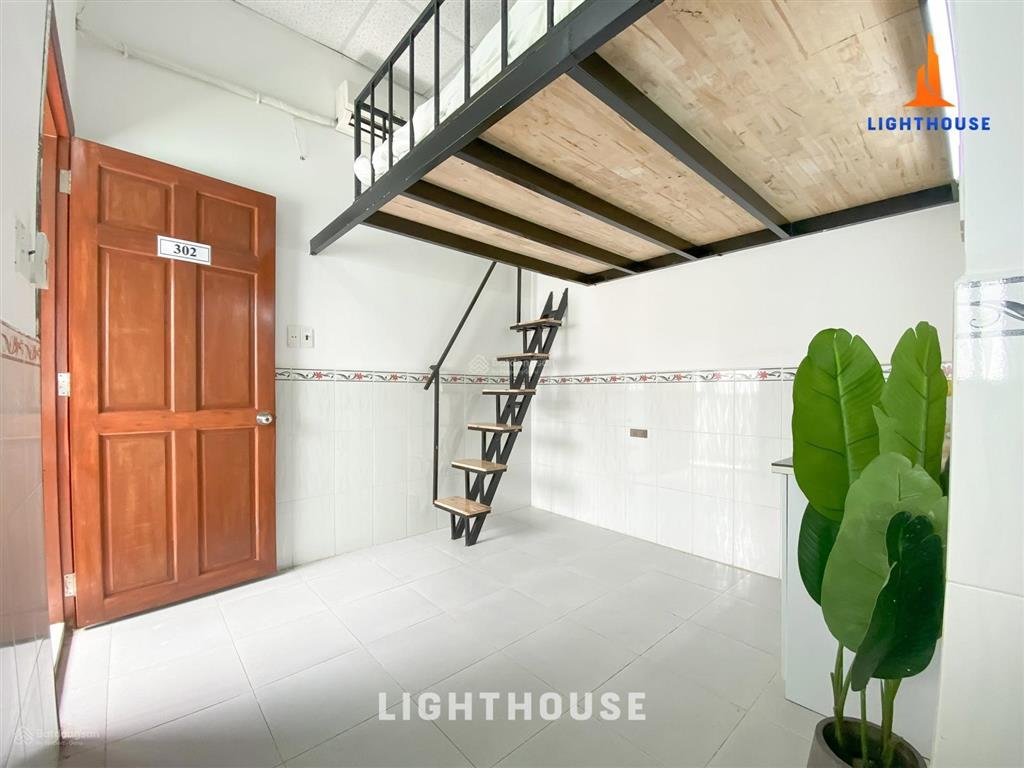 Căn phòng cho thuê nội thất cơ bản gần q1, cầu chữ y