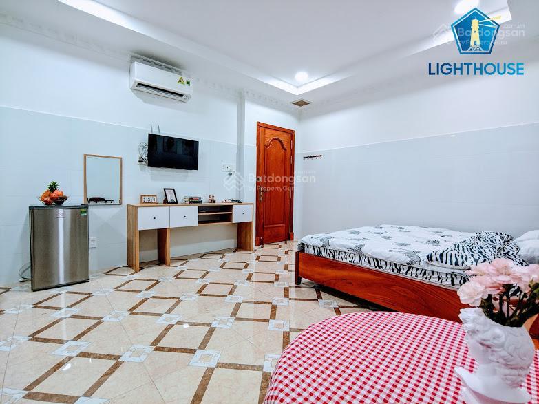 Căn hộ 2 giường ngủ full nội thất ngay chân cầu 3/2  cho thuê ngắn hạn 1  2  3 tháng
