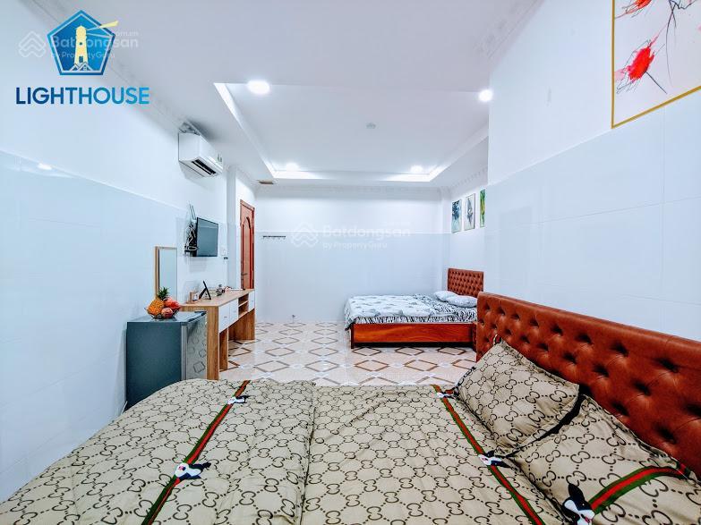 Căn hộ 2 giường ngủ full nội thất, gần cầu 3/2, quận 10