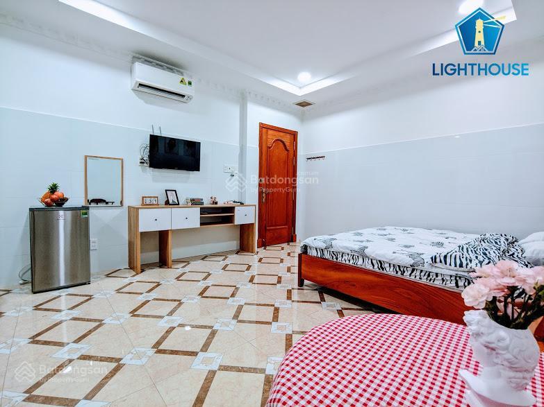 Căn hộ 2 giường ngủ full nội thất, gần cầu 3/2, quận 10