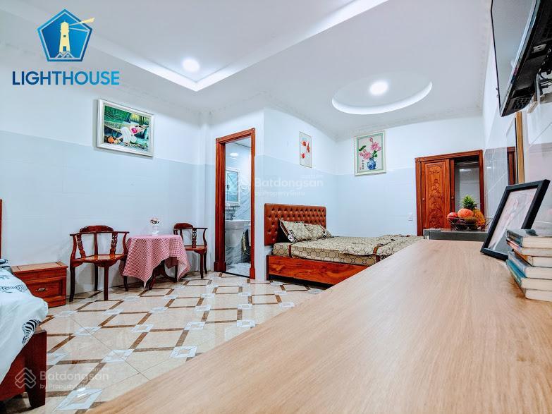 Căn hộ 2 giường ngủ full nội thất, gần cầu 3/2, quận 10