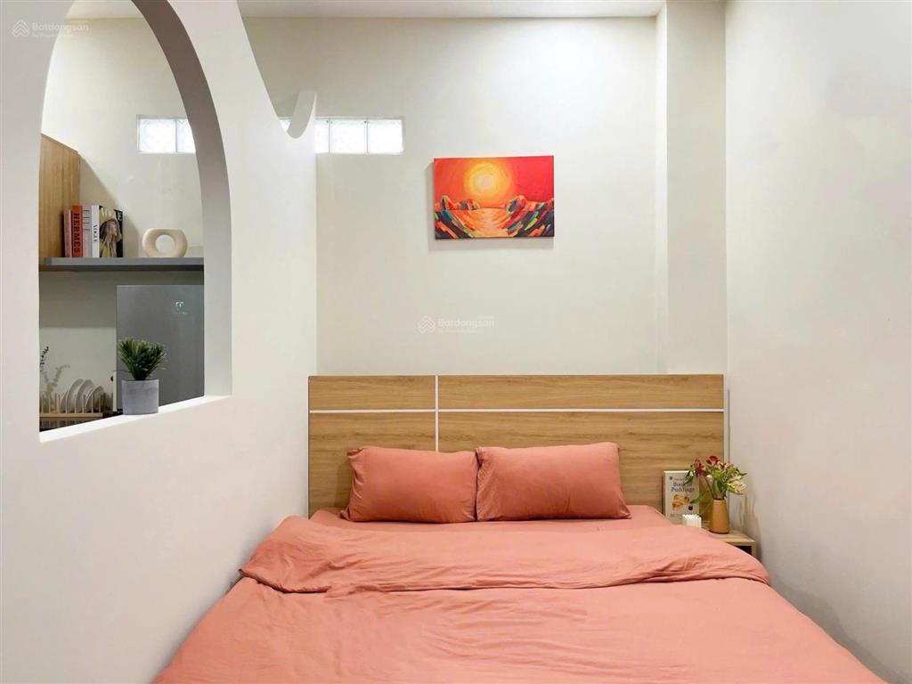 Căn hộ full nội thất ngay trung tâm quận 10  không gian ở tiện nghi
