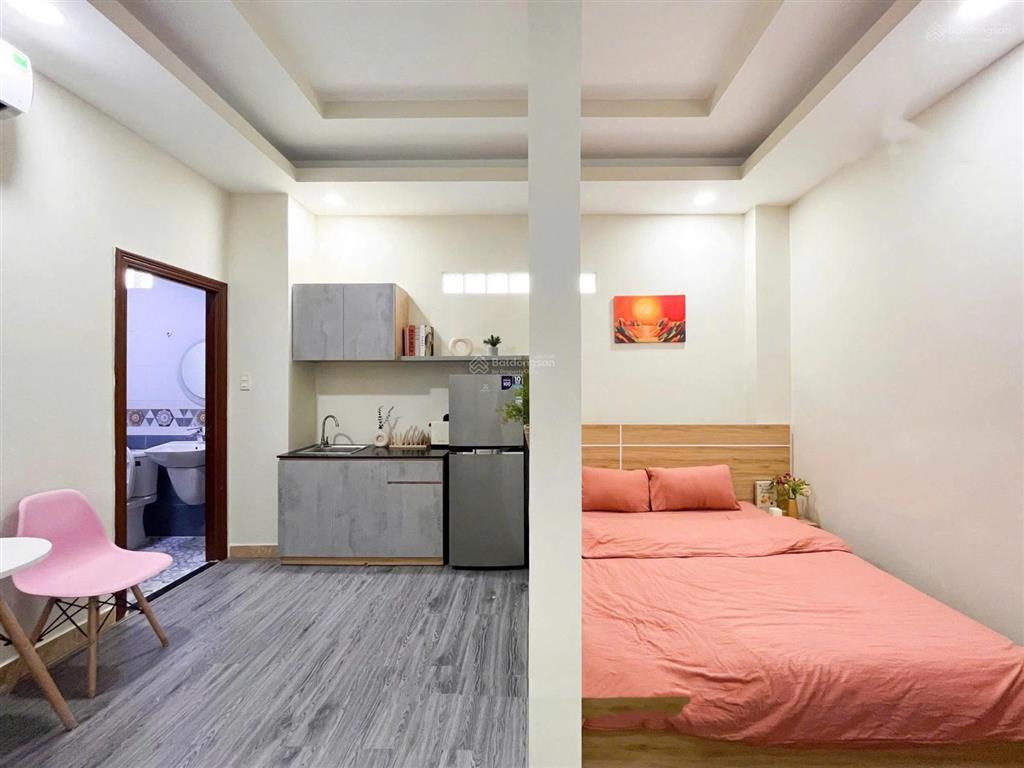 Căn hộ full nội thất ngay trung tâm quận 10  không gian ở tiện nghi