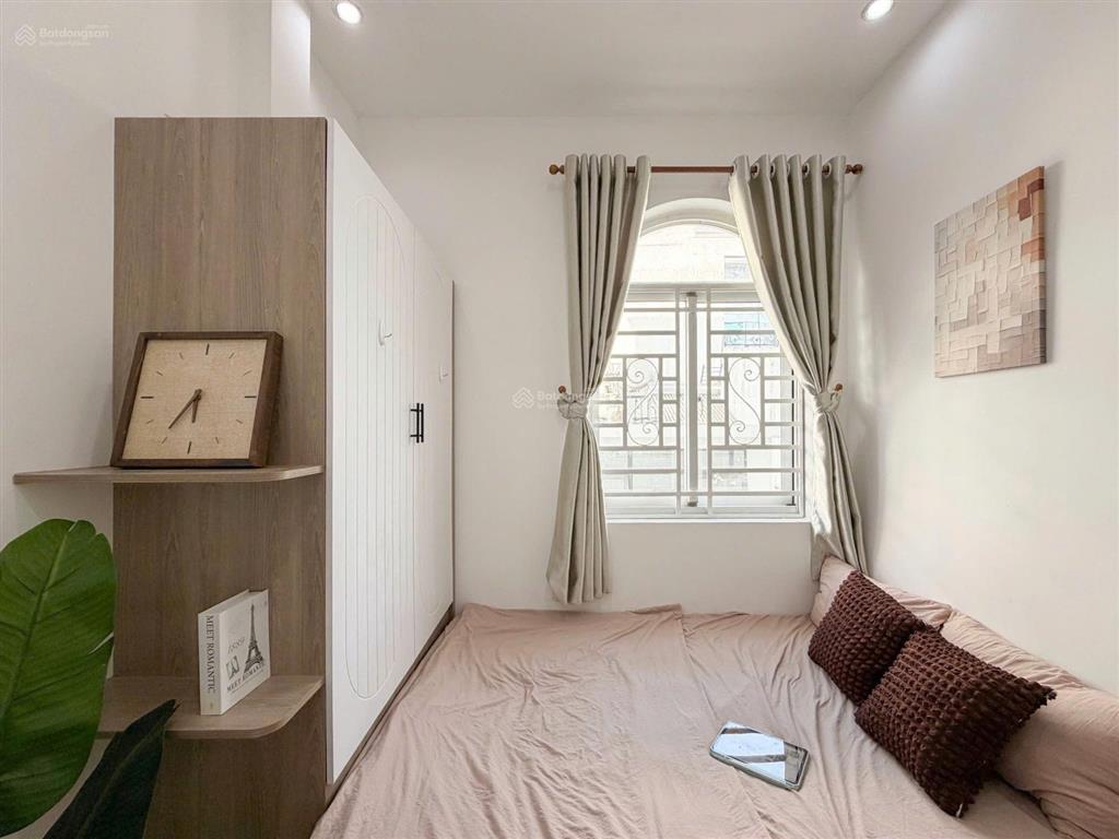 Studio full nội thất tách bếp gần etown & sân bay