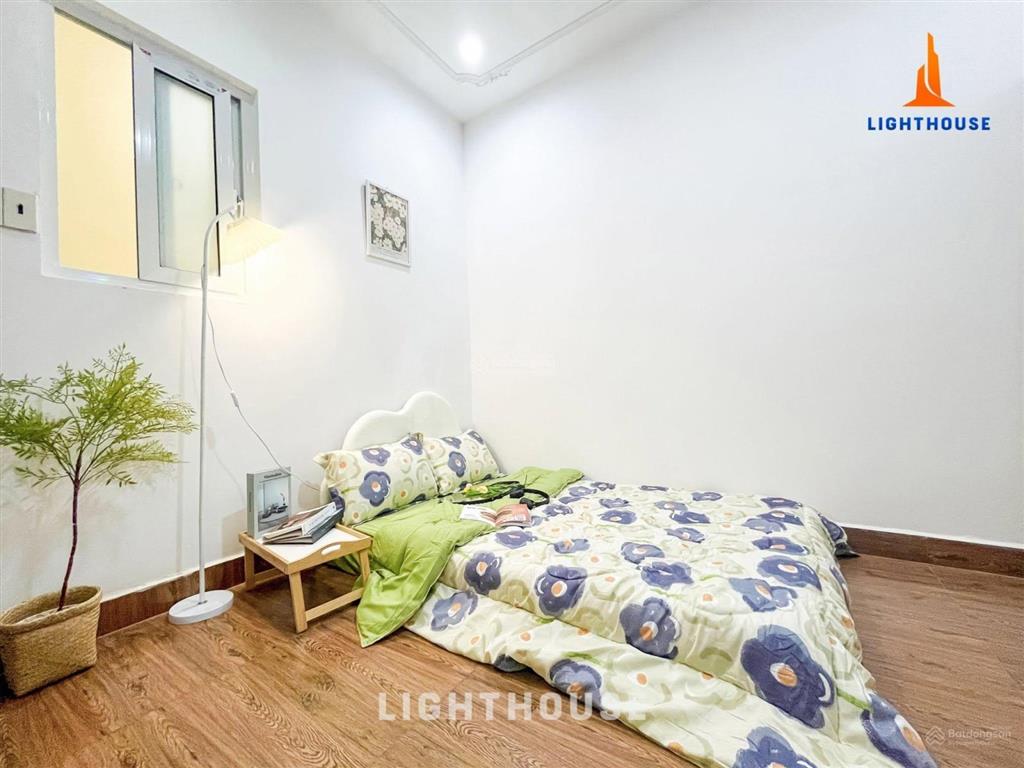 Studio đẹp gần sân bay dọn vào ở ngay