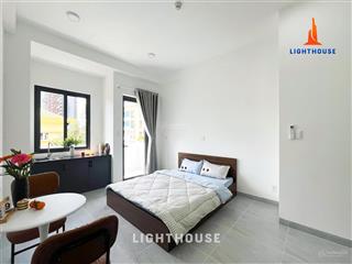 Căn studio ban công siêu thoáng full nội thất trung tâm quận 2