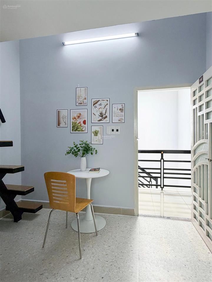 Duplex 2 tầng full nội thất trung tâm bình thạnh  nguyễn văn đậu
