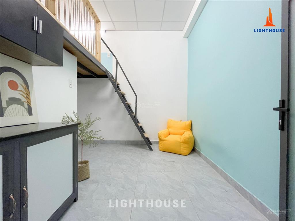 Duplex mới xịn giá rẻ khu vực sầm uất gần chợ hạnh thông tây, lotte quang trung