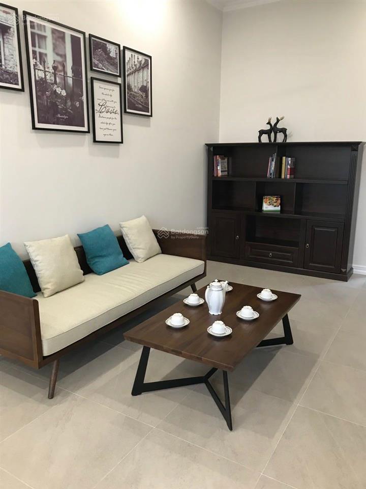 Chính chủ cho thuê nhà phố compound palm residence quận 2, dt 6x17m, 1 trệt 2 lầu, 4pn, giá 40tr