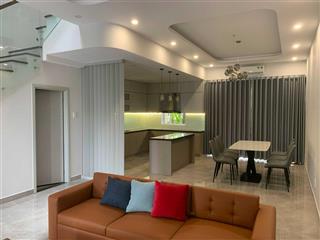 Chính chủ cho thuê nhà phố compound palm residence quận 2, dt 6x17m, 1 trệt 2 lầu, 4pn, giá 40tr