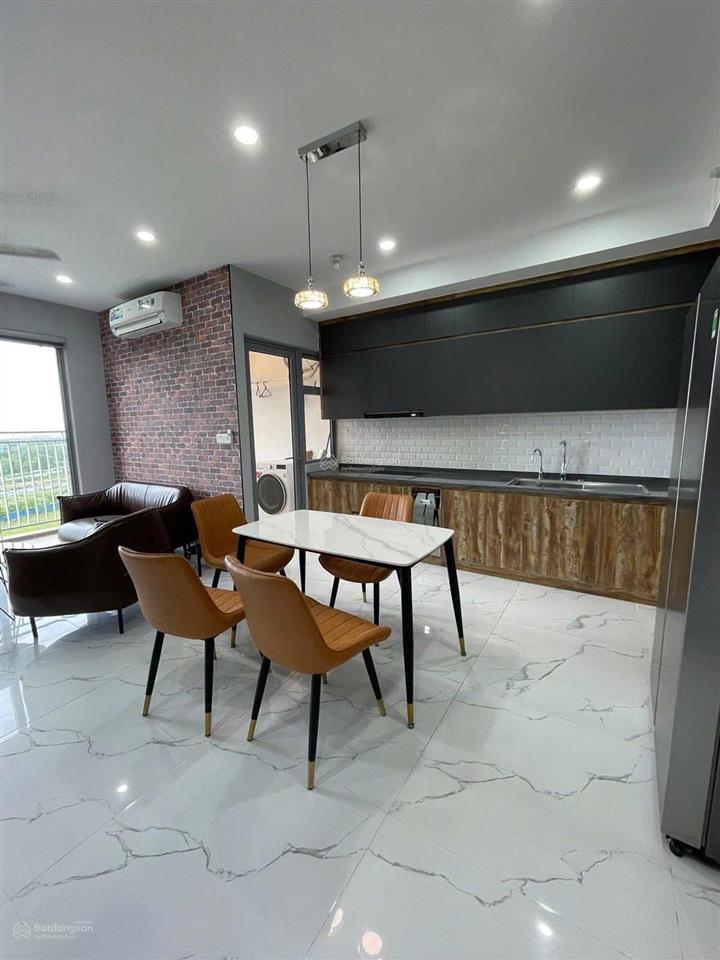 Chấn động cho thuê gấp ch palm heights 80m2 tầng 10, full ntcc, giá chỉ 14tr.  0937 163 *** mr.lộc