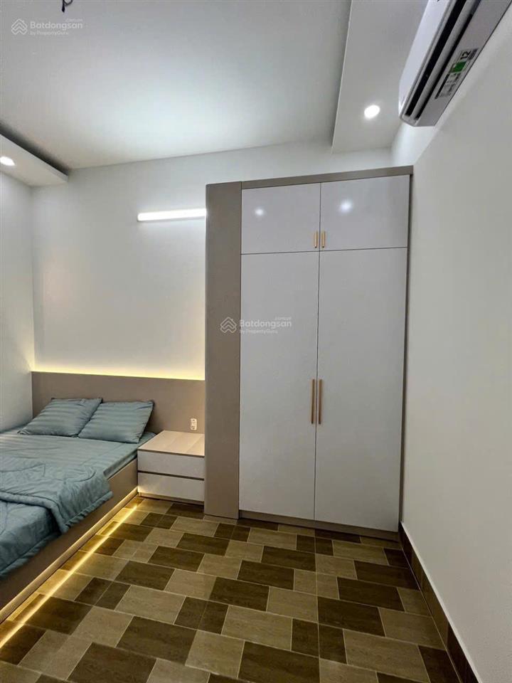 Bán nhà đẹp 5x10m 3 lầu thới an q12, đường 8m, tặng full nội thất, 5,68 tỷ