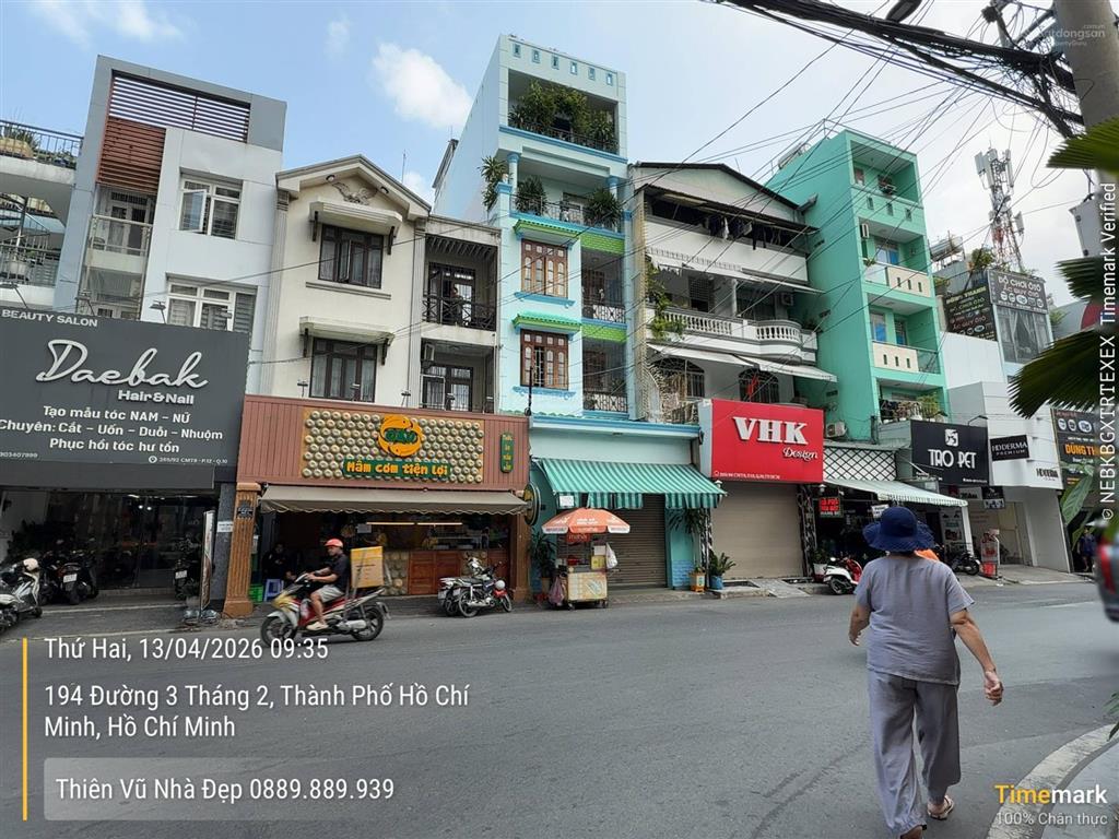 Bán nhà 285/92 cmt8 đối diện hà đô centrosa (dt 4,5x13,5m  trệt 2 lầu) phường 12, quận 10