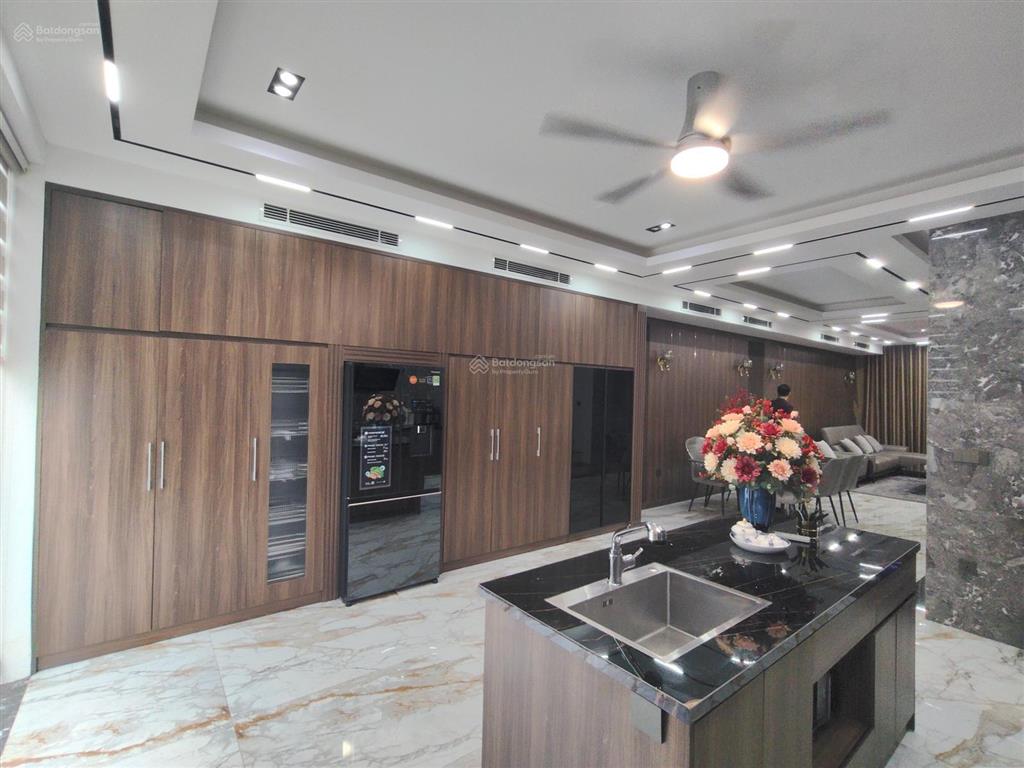 Cho thuê nhà nguyên căn 100m2 6t tại galaxy 69 tố hữu. tmay, điều hoà, nt sang trọng, vừa ở vừa kd