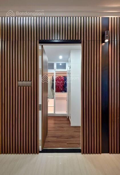 Cho thuê cực hot với căn hộ 3pn rộng 104m2 full nội thất cho thuê giá 20tr nội thất cao cấp 5 sao