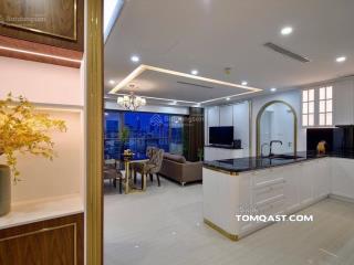 Cho thuê cực hot với căn hộ 3pn rộng 104m2 full nội thất cho thuê giá 20tr nội thất cao cấp 5 sao