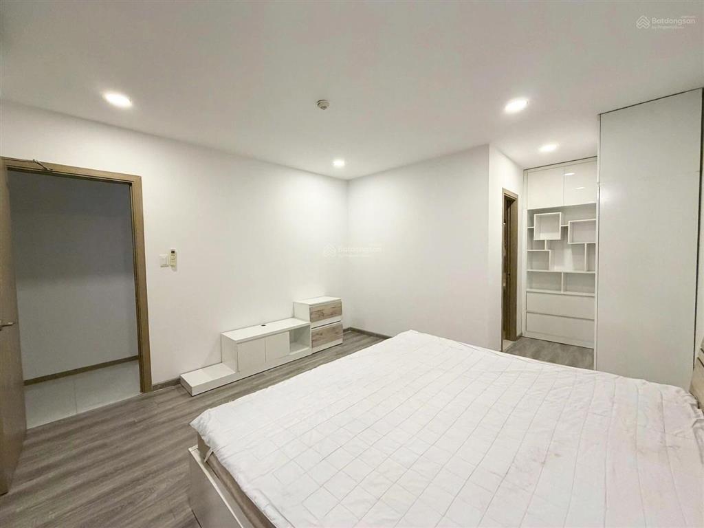 Nhà thật giá thật! bán ch 3pn riva park q4 lầu cao view đẹp giá 7,5 tỷ, giao liền  0903 843 ***