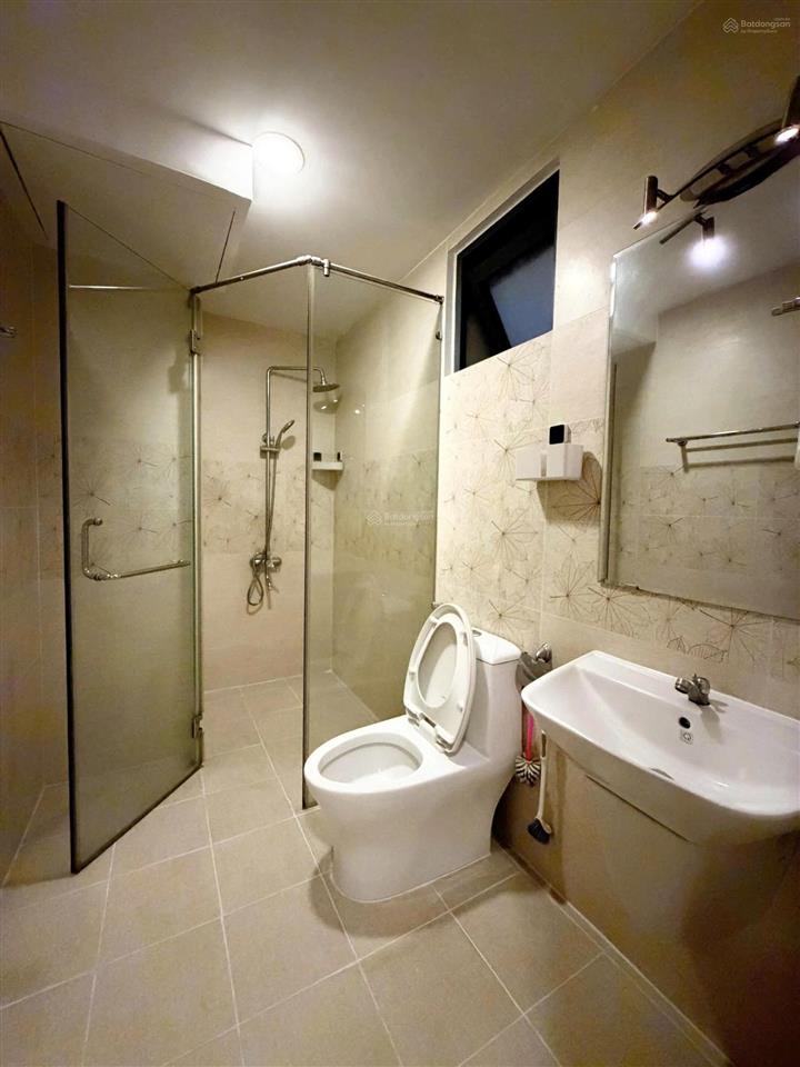 20tr! cho thuê ch 3pn riva park full nt, lầu cao view đẹp, nhà trống giao ngay   0903 843 ***