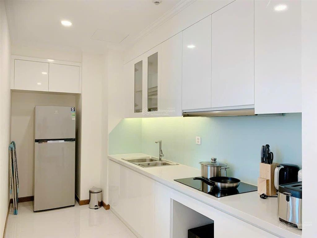 Cực nóng với căn hộ 2pn rộng 85m2 full nội thất cho thuê giá 20tr có ban công siêu rộng thoáng mát