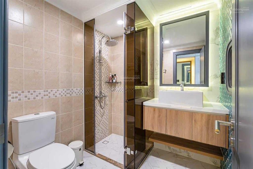 Chính chủ bán ch 3pn giá thật 13,5 tỷ, view đẹp lầu cao, nhà thiết kế sang trọng  pkd 0938 031 ***