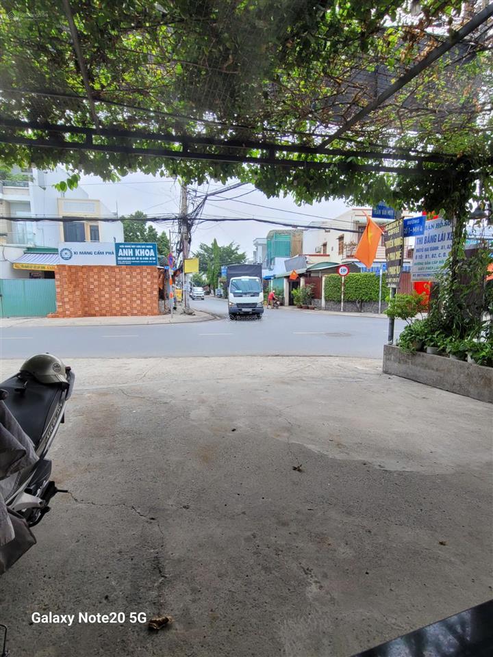 Cho thuê kho 800m2 đường trần văn mười, hóc môn cũ, có sẵn văn phòng, vị trí cực đẹp