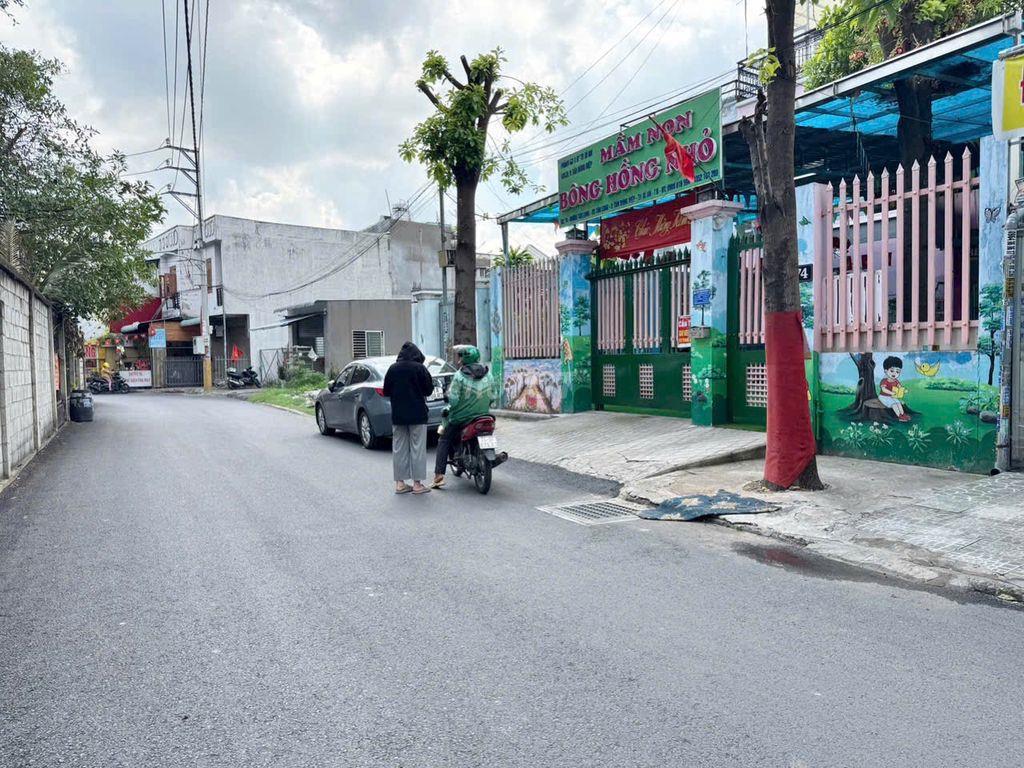 Bán gấp nhà và dãy trọ mới và rộng, thu nhập dòng tiền 20tr/ tháng 