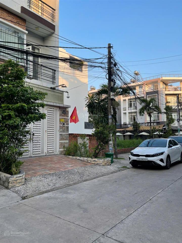 Bán gấp nhà phố khu mizuki park, diện tích 92,5m2 full nội thất (giá 7,9 tỷ)