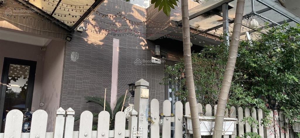 Cho thuê villa sân vườn camellia garden, 3pn, 4wc, full nội thất cao cấp [giá 25 triệu/ tháng]