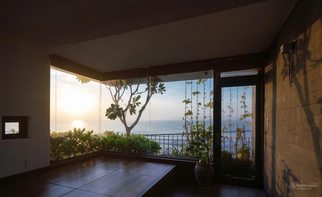 Sang nhượng gấp căn hộ view biển chỉ 5 phút là chạm biển, giá 360 triệu.