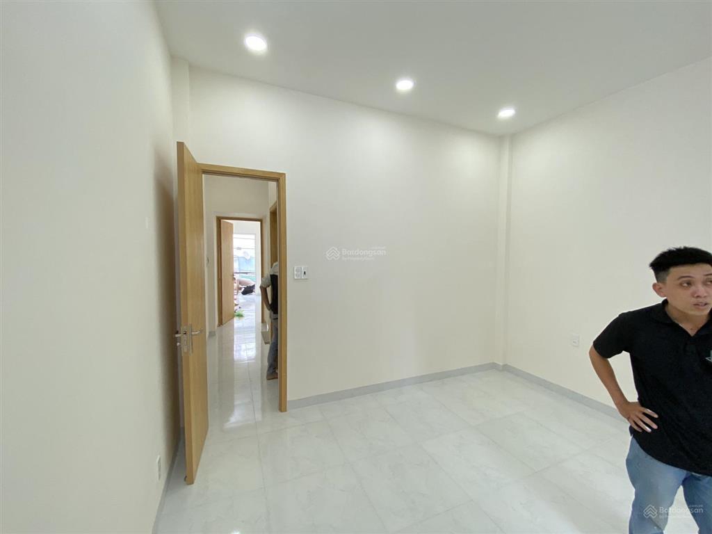 Bán nhà mặt tiền đường bình thới q.11 dt3,5m 2 tầng giá 76, tỷ