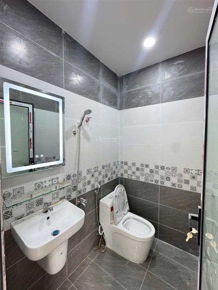 Chính chủ cần bán căn nhà đẹp  8 tỷ 8  trần xuân soạn,p tân hưng quận 7