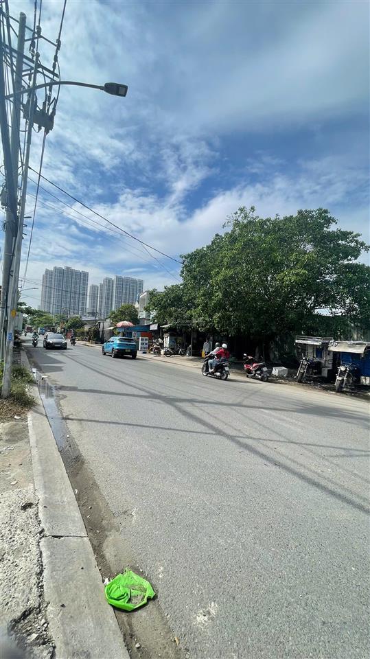 Nhà chinh chủ cần bán  7 tỷ 500  bán nhà mặt tiền nguyễn bình, phú xuân, nhà bè