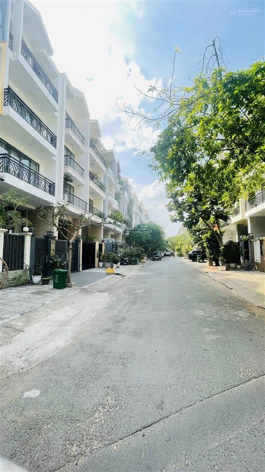 Cho thuê mặt bằng văn phòng 35m2  16 triệu  kdc him lam đường nguyễn thị thập p tân hưng q7