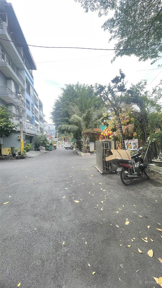 Chính chủ bán lô đất 1300m2  mặt tiền đường số lê văn lương p. tân phong quận 7