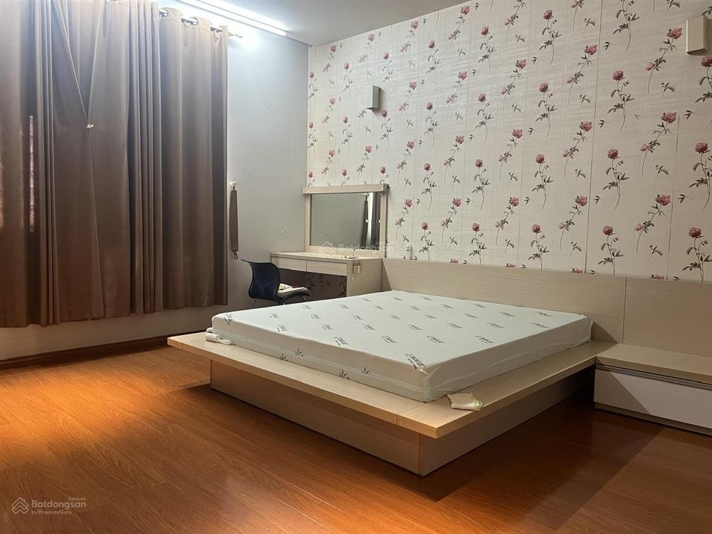 Chính chủ cho thuê nhà nguyên căn 5 tầng tầng lầu đường số 11, p. tân hưng, quận 7
