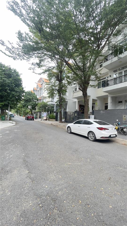 Chính chủ cho thuê nhà nguyên căn 5 tầng tầng lầu đường số 11, p. tân hưng, quận 7