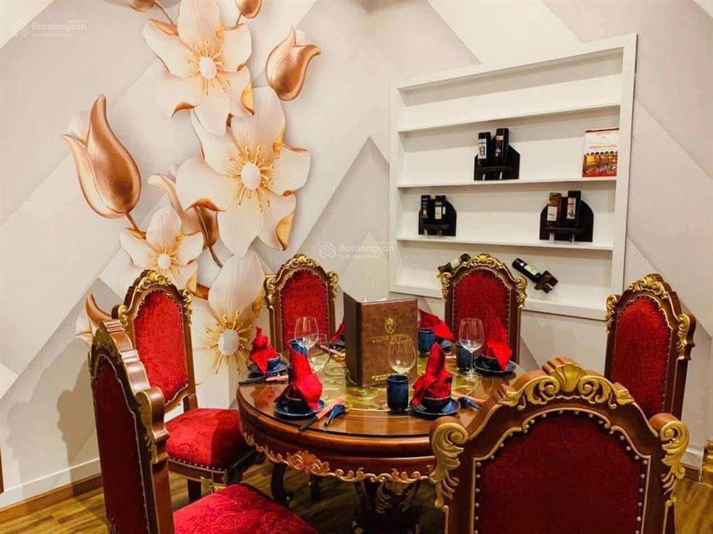 Bán nhà 2 mặt tiền siêu đẹp võ văn tần & bà huyện thanh quan, dt từ 600  2000 m2, giá 600 tỷ.