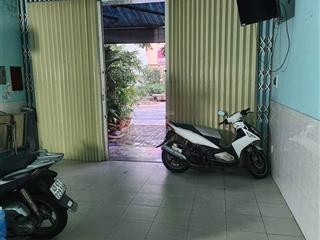 Cho thuê một căn nhà rộng, sạch, 2 tầng 8 phòng 200m² tổng để vừa ở vừa kinh doanh có phải không