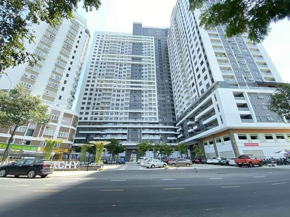 Mình chính chủ cần cho thuê căn monarchy 2pn block b tầng cao, mới đẹp, giá sốc chỉ 16 triệu/tháng