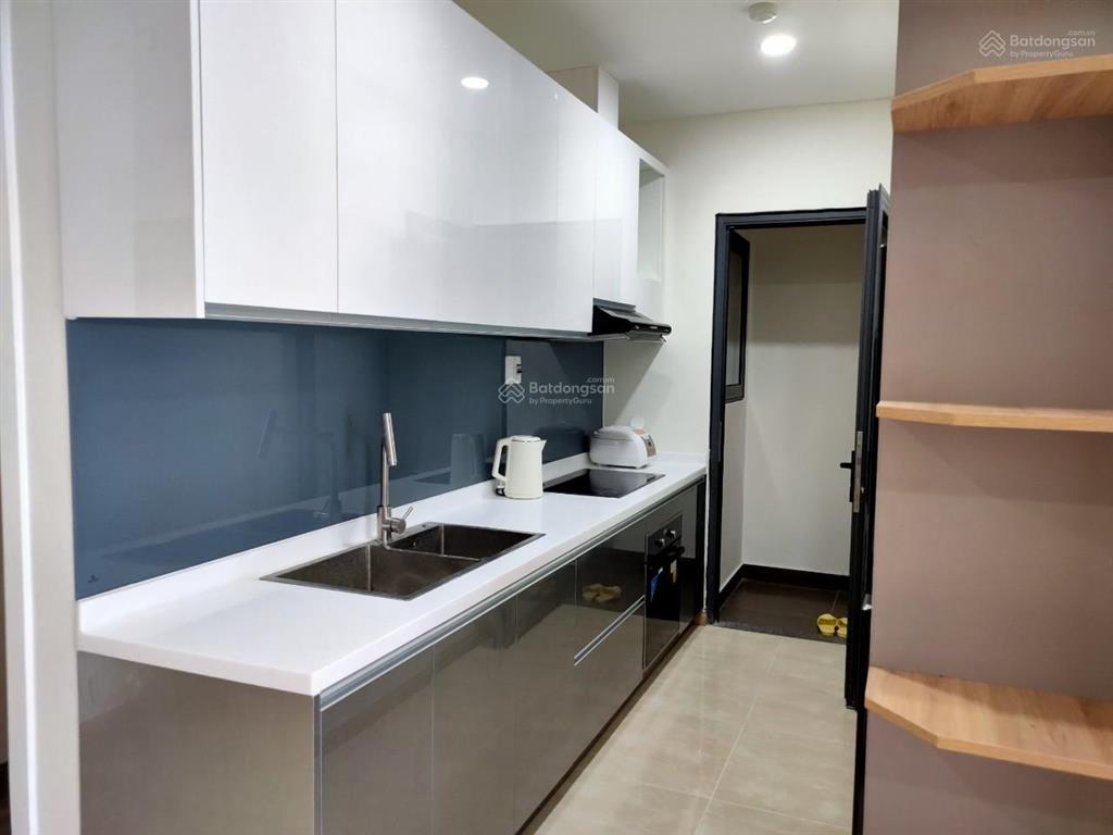 Mình chính chủ cần cho thuê căn monarchy 2pn block b tầng cao, mới đẹp, giá sốc chỉ 16 triệu/tháng