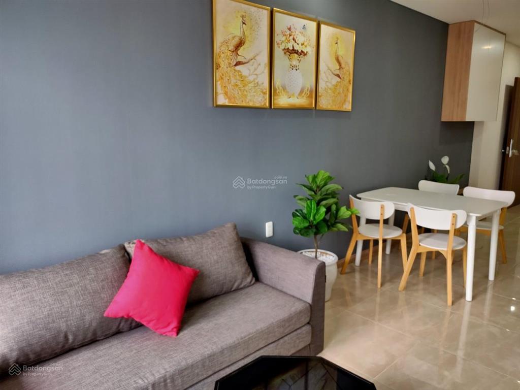 Mình chính chủ cần cho thuê căn monarchy 2pn block b tầng cao, mới đẹp, giá sốc chỉ 16 triệu/tháng