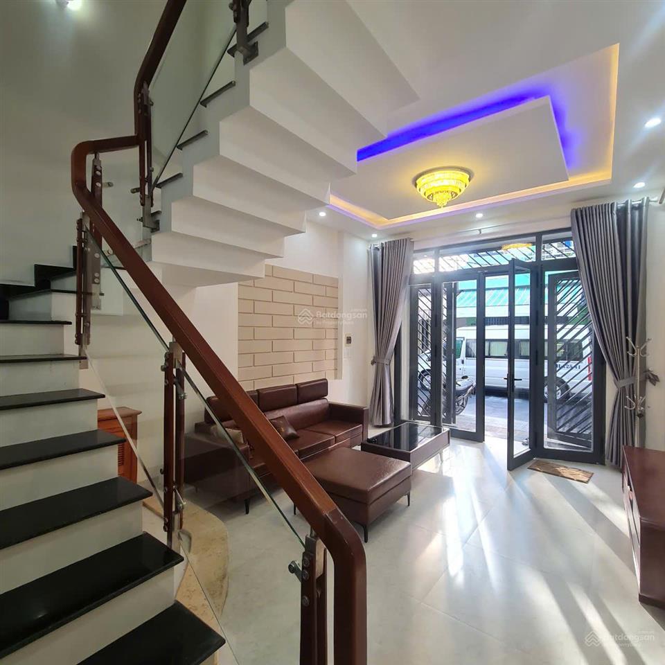 Cho thuê nhà nguyên căn, mặt tiền đường phan huy ôn, sát phan đăng lưu đà nẵng